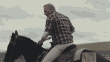 Riding Horse Kevin Costner GIF - Riding Horse Kevin Costner George Blackledge GIFs