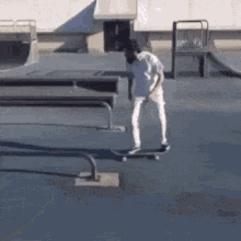 Skateboarding Fail GIF - Skateboarding Skateboard Fail GIFs