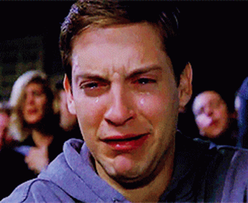 Tobey Maguire Crying GIFs Tenor.