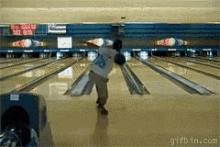 bowling bowl fall gutter fail