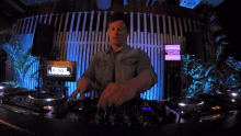 Contained Sessions Fedde Legrand GIF - Contained Sessions Fedde Legrand Dj GIFs