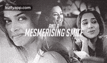 And Amesmerising Smil.Gif GIF - And Amesmerising Smil Deepika Padukone Interior Design GIFs