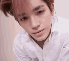 Lee Taeyong Stare GIF - Lee Taeyong Stare Close Up GIFs
