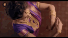 माधुरी बढ़िया नृत्य, नाच अदा GIF - Madhuri Nritya Naach GIFs