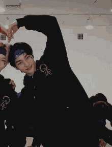 stray kids bang chan lee know changbin hyunjin