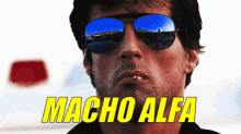 Sylvester Stallone Con Gafas Y Palillo En La Boca GIF - Macho Alfa Sylvester Stallone Gafas GIFs