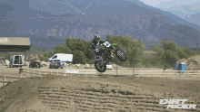 jump motorcycle