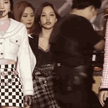 Twice Mina Mina Walk GIF - Twice Mina Mina Twice GIFs