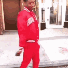 shoulder shrug shake it off shoulder shrug shake it off