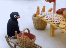 Pingu Steal GIF - Pingu Steal Stealing GIFs