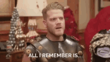 All I Remember Is Reminding GIF - All I Remember Is Reminding Look Back GIFs