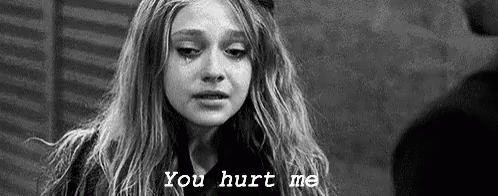 You Hurt Me GIF - Hurt Me You Hurt Me Youre Hurting Me - Discover