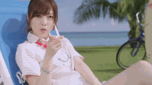 白石まい アイドルグループ乃木坂46 可愛い　美人 GIF - Mai Shiraishi Lawn Chair Vacation GIFs