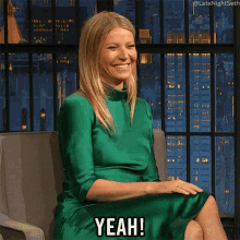Yeah Gwyneth Paltrow GIF - Yeah Gwyneth Paltrow Late Night With Seth Meyers GIFs