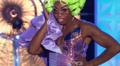 mo-heart-monique-heart.gif