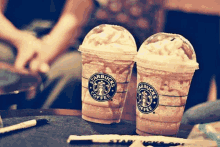 Starbucks Fast Food GIF - Starbucks Fast Food Starbucks Coffee GIFs
