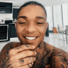 Laughing Swae Lee GIF - Laughing Swae Lee Chuckle GIFs