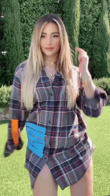Blonde Outdoors GIF - Blonde Outdoors Clothes Change GIFs