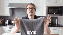 Bye Joshua Weissman GIF - Bye Joshua Weissman Joshua Weissman Vlog GIFs