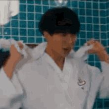 Leeseunggi 이승기 GIF - Leeseunggi 이승기 Party Time GIFs