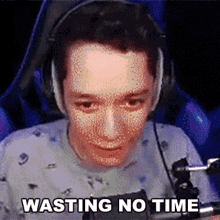 Wasting No Time Vrax GIF - Wasting No Time Vrax Dont Lose Any Time GIFs