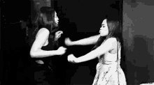 Nadine Lustre Kim Molina GIF - Nadine Lustre Kim Molina Dancing GIFs