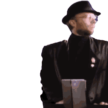 playing keyboards maurice gibb bee gees when hes gone song playing along playing keyboards maurice gibb bee gees when hes gone song playing along
