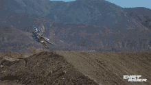 Stunt Dirt Rider GIF - Stunt Dirt Rider Trick GIFs