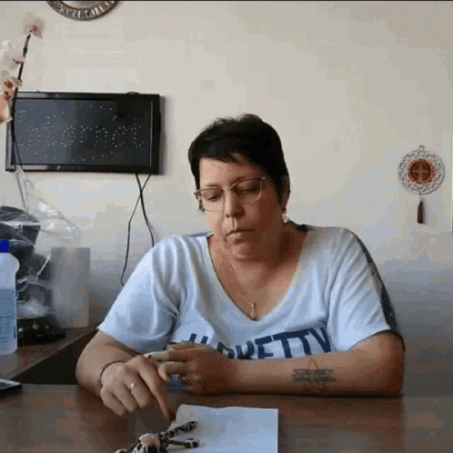 Tulla Luana Tulla Caneta GIF - Tulla Luana Tulla Caneta Folkloreperry -  Discover & Share GIFs