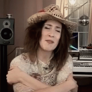 Imogen Heap Big Hug GIF - Imogen Heap Big Hug - Discover & Share GIFs