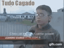 Cagado Interview GIF - Cagado Interview Açores GIFs