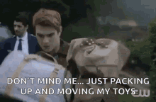 Carrying Bags Struggling GIF - Carrying Bags Struggling Heavy GIFs