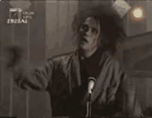 Robert Smith The Cure GIF - Robert Smith The Cure Dancing GIFs