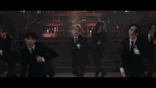 Onlyoneof Onlyoneof Rie GIF - Onlyoneof Onlyoneof Rie Onlyoneof Suit Dance GIFs