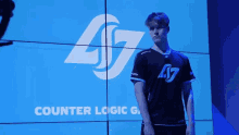 Posing For The Camera Counter Logic Gaming GIF - Posing For The Camera Counter Logic Gaming Clgwin GIFs