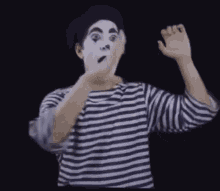 Mime GIFs | Tenor