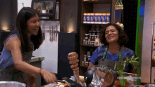 aplaudir feliz
