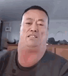 Chinese Neck Guy Chinese GIF - Chinese Neck Guy Chinese Neck Man GIFs