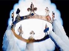 Snow White GIF - Snowwhite Crown Crowning GIFs