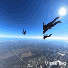 Skydiving Viralhog GIF - Skydiving Viralhog Free Falling GIFs