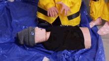 Michael Reeves Cpr GIF - Michael Reeves Cpr Mouth To Mouth GIFs