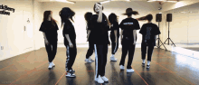 Loona Dance Cover GIF - Loona Dance Cover Dancing GIFs