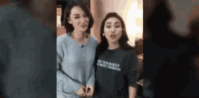 joget sahabat ala dangdut pasangan berdua joget sahabat ala dangdut pasangan berdua