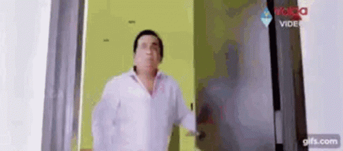 Brahmanandam Baadshah GIF - Brahmanandam Baadshah Open - Discover & Share  GIFs