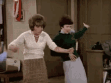 laverne and shirley dancing silly penny marshall