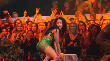 Twerking Dirty Dancing GIF - Twerking Dirty Dancing Nicki Minaj GIFs