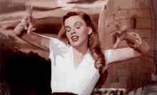 Judy Garland GIF - Judy Garland Hair GIFs