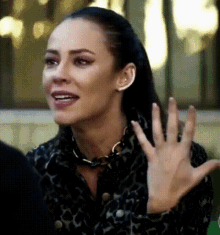 vivi guedes paolla oliveira smile laugh vivi guedes paolla oliveira smile laugh