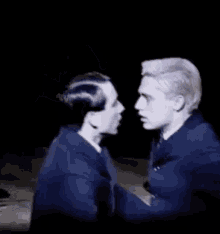 Michael manousakis katastrophe gif