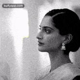 Sonam Kapoor.Gif GIF - Sonam Kapoor Sonam Kapoor-ahuja Pad Man GIFs
